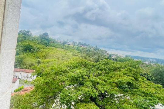 Vista da janela da cozinhaa de apartamento para alugar com 2 quartos, 49m² em Vila Sao Joaquim, Cotia