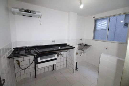 Cozinha / Área de Serviço de apartamento para alugar com 2 quartos, 47m² em Jardim Satélite, São José dos Campos
