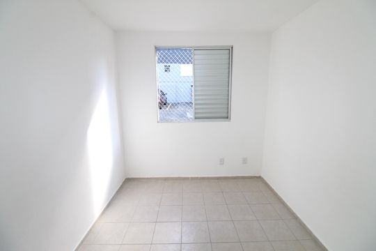 Quarto 2 de apartamento para alugar com 2 quartos, 47m² em Jardim Satélite, São José dos Campos