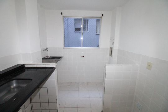 Cozinha / Área de Serviço de apartamento para alugar com 2 quartos, 47m² em Jardim Satélite, São José dos Campos