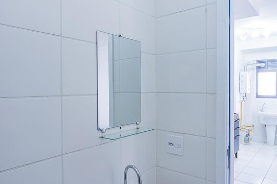 Banheiro de apartamento para alugar com 2 quartos, 44m² em Vila Albertina, São Paulo