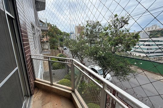 varanda de apartamento à venda com 3 quartos, 90m² em Estoril, Belo Horizonte