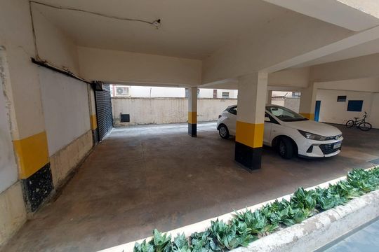 vagas de apartamento à venda com 4 quartos, 130m² em São Lucas, Belo Horizonte