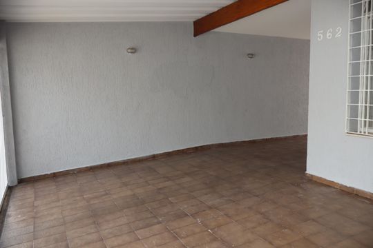 Garagem de casa para alugar com 3 quartos, 200m² em Jardim Vila Formosa, São Paulo