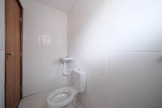 Banheiro de apartamento à venda com 1 quarto, 19m² em Vila Ré, São Paulo