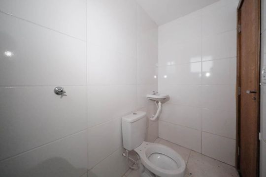 Banheiro de apartamento à venda com 1 quarto, 27m² em Vila Ré, São Paulo