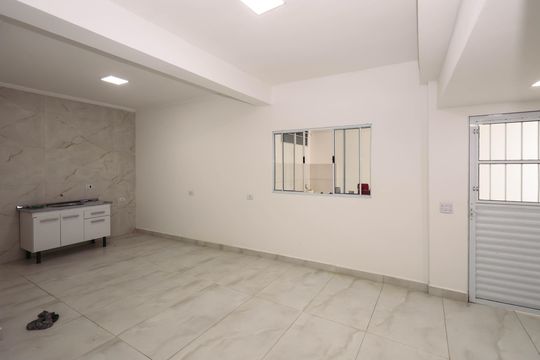 Cozinha e Sala de casa para alugar com 1 quarto, 50m² em Vila São José, São Paulo