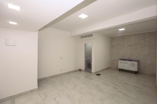 Casa para alugar com 1 quarto, 50m² em Vila São José, São Paulo