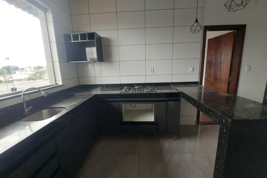 cozinha de apartamento para alugar com 3 quartos, 120m² em Califórnia, Belo Horizonte