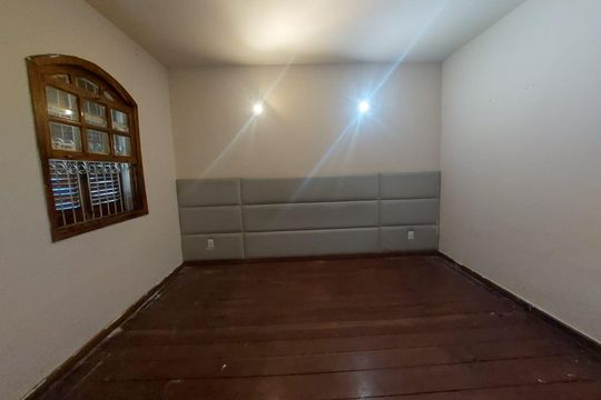 quarto 3 de apartamento para alugar com 3 quartos, 120m² em Califórnia, Belo Horizonte