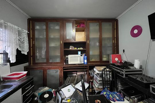Quarto 3 de casa à venda com 2 quartos, 178m² em Vila Zat, São Paulo