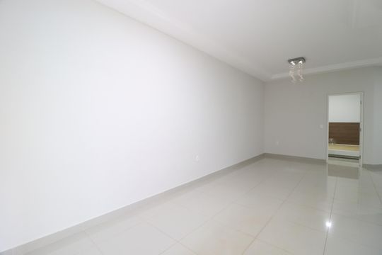 Sala de casa para alugar com 3 quartos, 180m² em Nova Uberlândia, Uberlândia