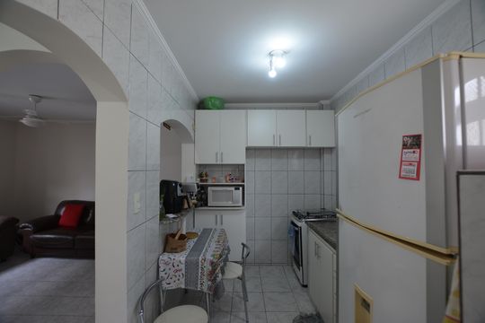 COZINHA de apartamento para alugar com 3 quartos, 63m² em Butantã, São Paulo