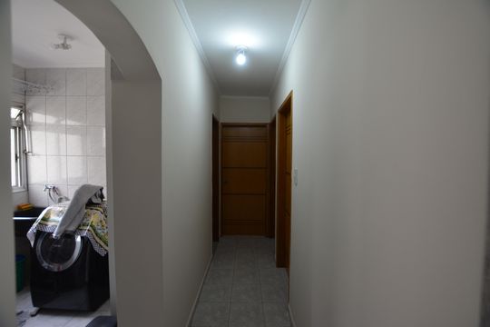 CORREDOR de apartamento para alugar com 3 quartos, 63m² em Butantã, São Paulo