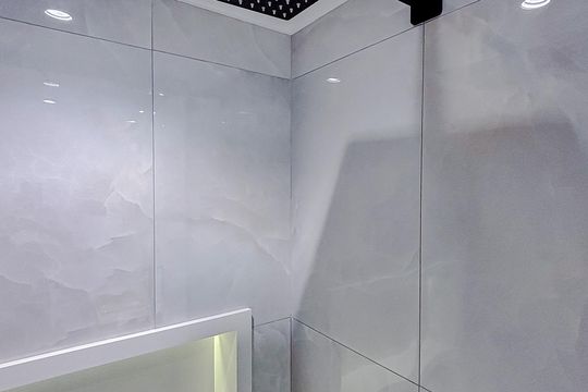 Banheiro da Suíte 3 de apartamento à venda com 3 quartos, 129m² em Tatuapé, São Paulo