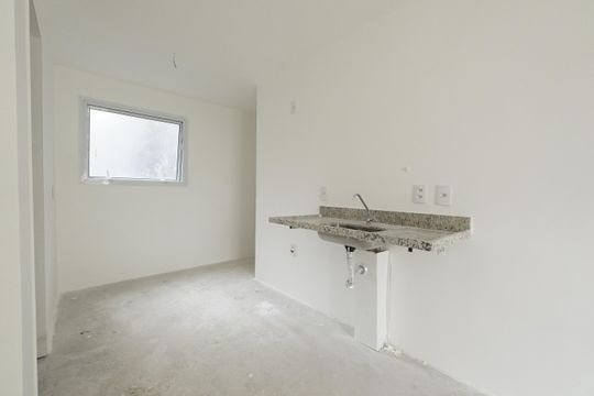 Cozinha de kitnet/studio para alugar com 1 quarto, 30m² em Aclimação, São Paulo