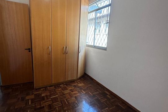Quarto 2 de apartamento à venda com 3 quartos, 57m² em Lagoinha, Belo Horizonte