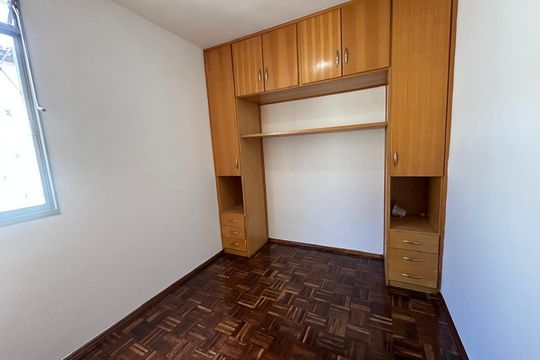 Quarto 2 de apartamento à venda com 3 quartos, 57m² em Lagoinha, Belo Horizonte