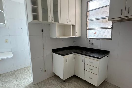 Cozinha e Área de Serviço de apartamento à venda com 3 quartos, 57m² em Lagoinha, Belo Horizonte