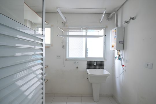 Área de Serviço de apartamento para alugar com 3 quartos, 80m² em Jardim, Santo André