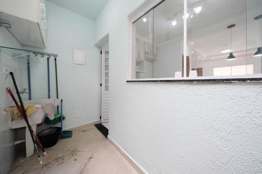 Área de Serviço de casa de condomínio à venda com 2 quartos, 70m² em Vila Paranagua, São Paulo