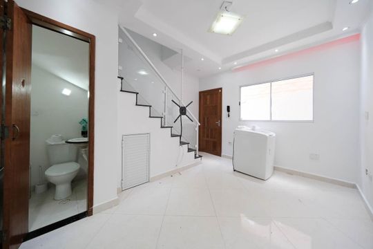 Casa de Condomínio à venda com 2 quartos, 70m² em Vila Paranagua, São Paulo
