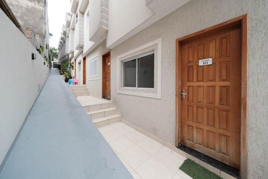 Área comum de casa de condomínio à venda com 2 quartos, 70m² em Vila Paranagua, São Paulo