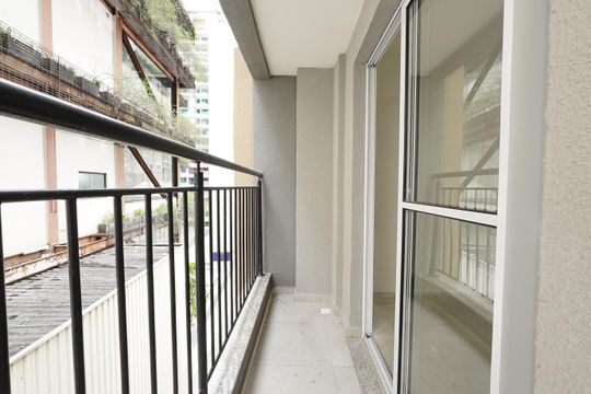 Varanda Quarto de apartamento para alugar com 1 quarto, 33m² em Aclimação, São Paulo