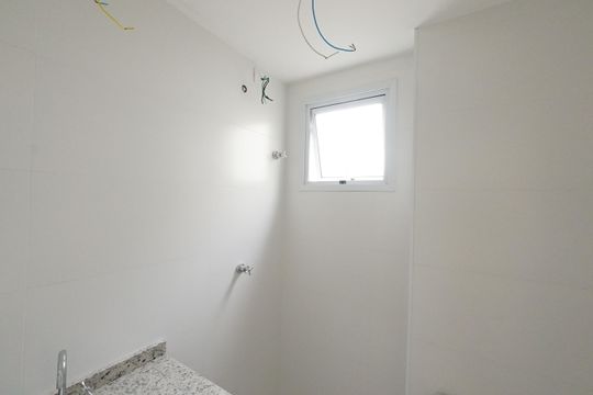 Banheiro de apartamento para alugar com 1 quarto, 33m² em Aclimação, São Paulo