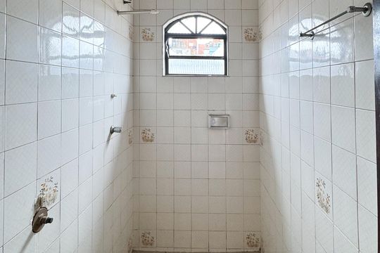 Banheiro - Edícula  de casa para alugar com 4 quartos, 270m² em Vila Campestre, São Bernardo do Campo