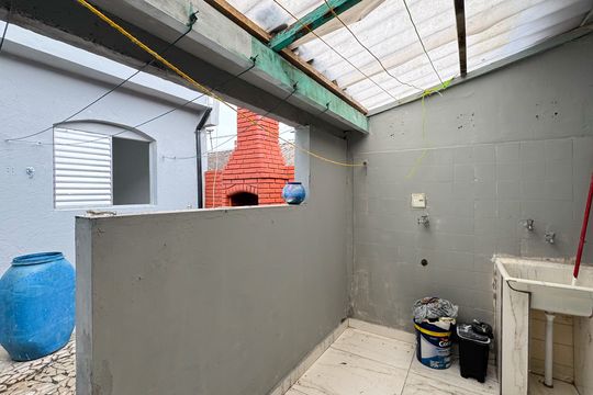 Área de Serviço de casa para alugar com 4 quartos, 270m² em Vila Campestre, São Bernardo do Campo