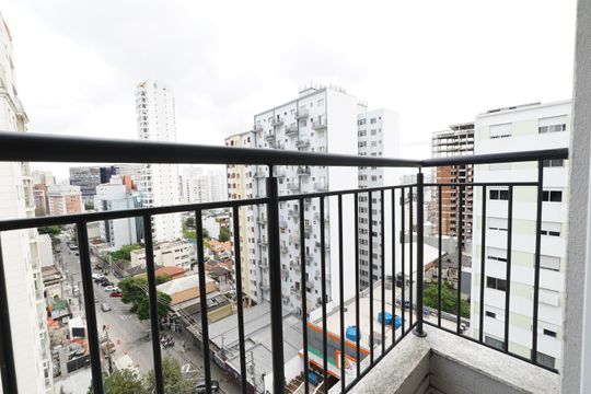 Varanda de apartamento para alugar com 1 quarto, 33m² em Aclimação, São Paulo