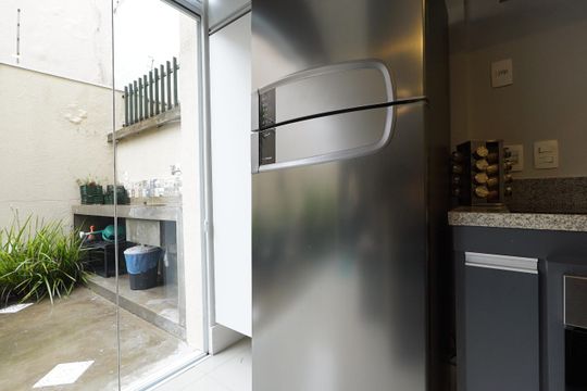 Cozinha de apartamento para alugar com 1 quarto, 60m² em Liberdade, São Paulo