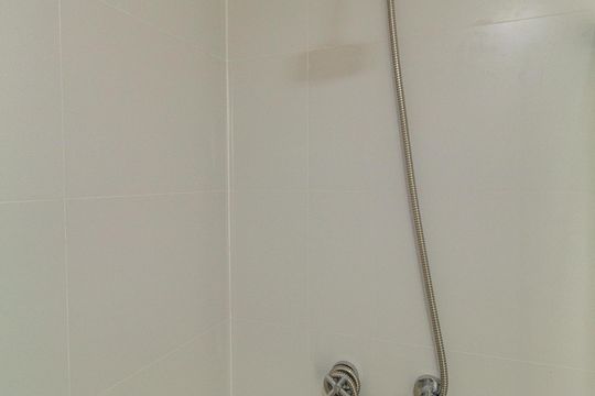 Banheiro de kitnet/studio à venda com 0 quarto, 24m² em Ipiranga, São Paulo