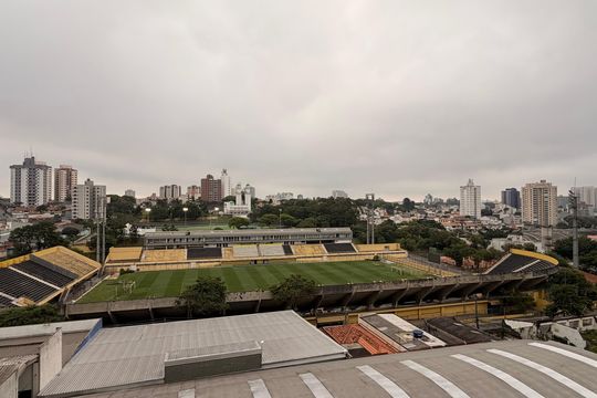 Vista de apartamento à venda com 2 quartos, 57m² em Centro, São Bernardo do Campo