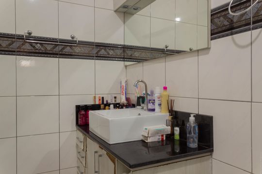 Banheiro da Suíte 1 de casa à venda com 3 quartos, 311m² em Vila Sao Jose, São Bernardo do Campo