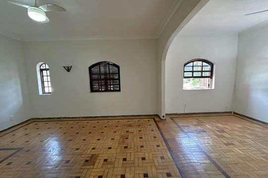 Sala de casa de condomínio para alugar com 2 quartos, 80m² em Praça Seca, Rio de Janeiro