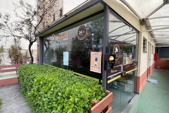 Área comum de apartamento para alugar com 2 quartos, 63m² em Jardim Dabril, São Paulo