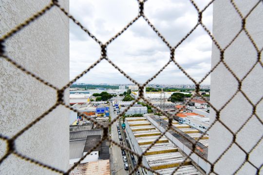 Vista do Quarto 2 de apartamento para alugar com 2 quartos, 43m² em Vila Itapegica, Guarulhos