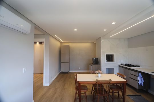 Apartamento à venda com 2 quartos, 55m² em Centro, Canoas
