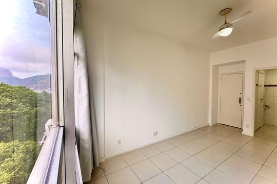 Apartamento para alugar com 1 quarto, 55m² em Botafogo, Rio de Janeiro
