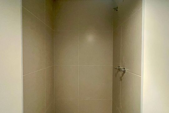 Banheiro da Suíte de apartamento à venda com 1 quarto, 37m² em Vila Anglo Brasileira, São Paulo
