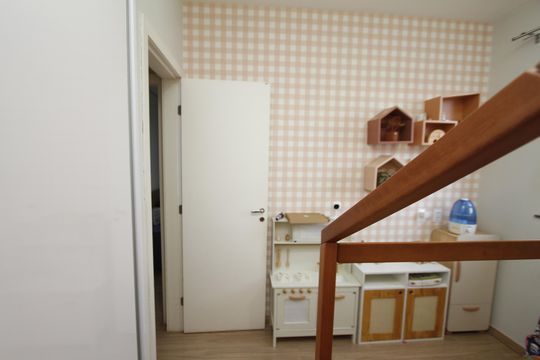Quarto 1 de apartamento à venda com 3 quartos, 180m² em Buritis, Belo Horizonte