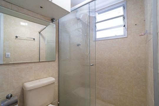 Banheiro de apartamento à venda com 1 quarto, 72m² em Bela Vista, São Paulo