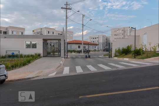 Fachada do Condomínio de apartamento para alugar com 2 quartos, 50m² em Jardim do Lago Continuacao, Campinas