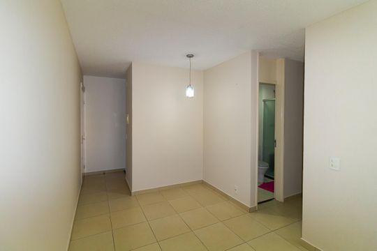 Sala de apartamento para alugar com 2 quartos, 44m² em Vila Alpina, São Paulo