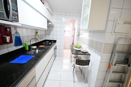 Apartamento à venda com 3 quartos, 77m² em Vila dos Alpes, Goiânia