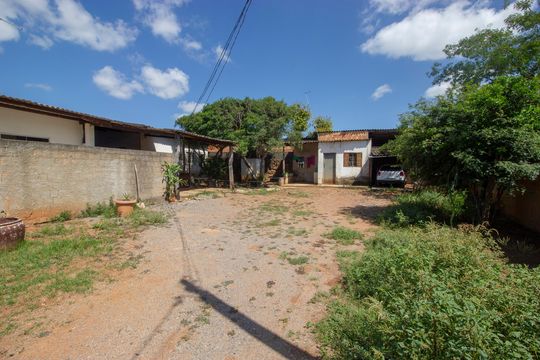 Casa à venda com 4 quartos, 525m² em São Sebastião, Brasília