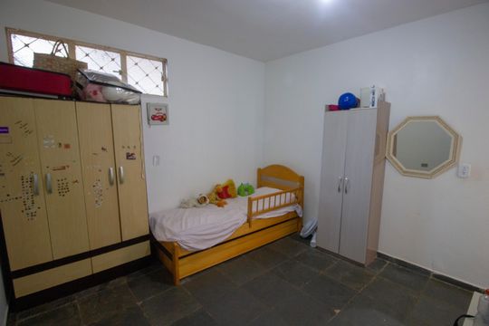 Casa à venda com 4 quartos, 525m² em São Sebastião, Brasília