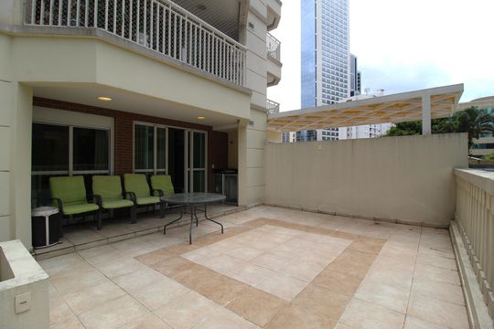 Varanda de apartamento para alugar com 1 quarto, 43m² em Vila Olímpia, São Paulo